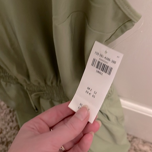 Abercrombie & Fitch • Traveler Romper Light Green (S) *NWT* - Picture 6 of 7
